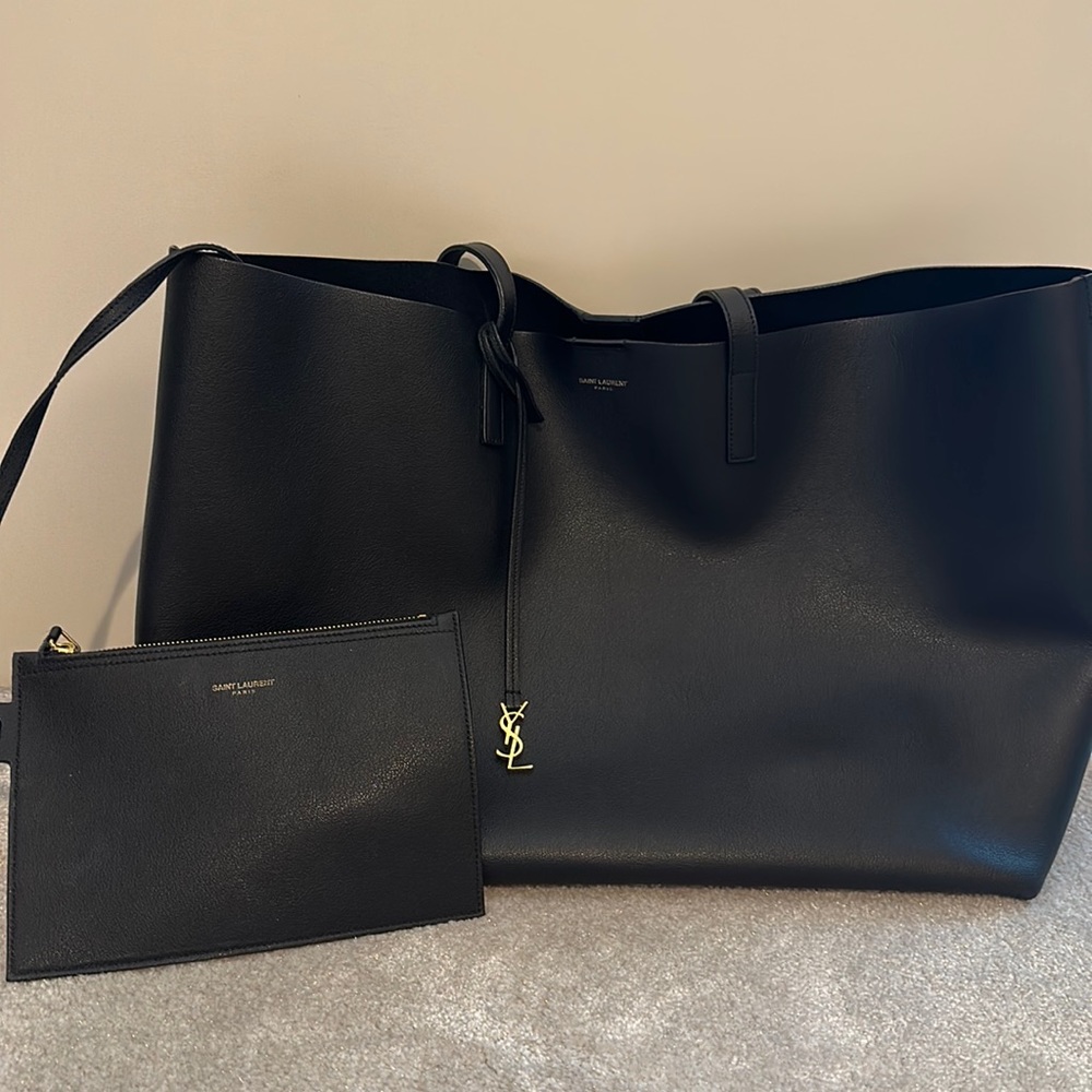 Shopping Saint Laurent Bag